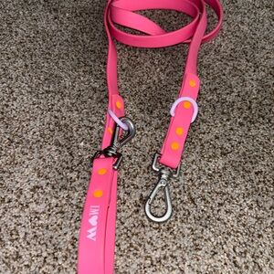 Wild One Waterproof Dog Leash Cosmopolitan Pink